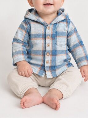 NWOT Baby Blue Plaid Hooded Button-Up Shirt